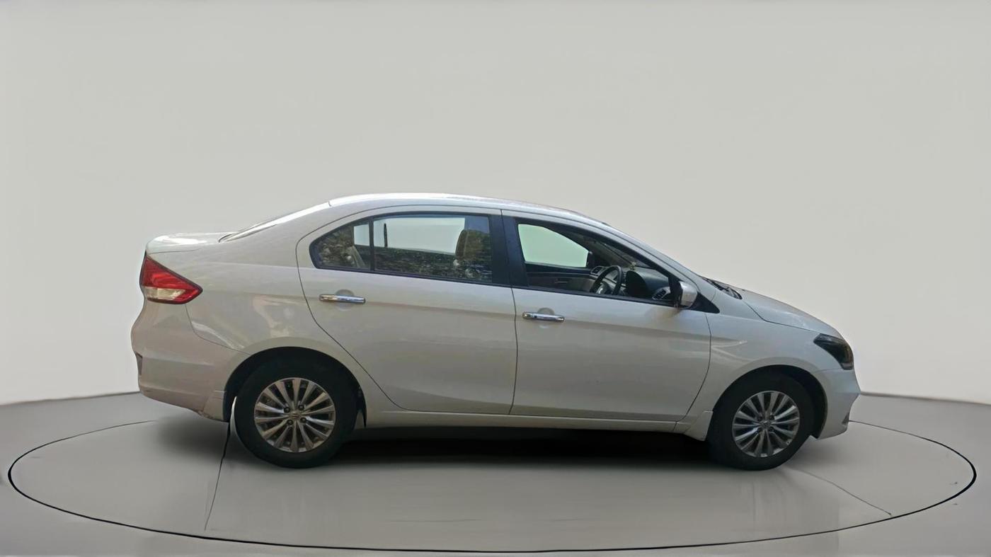 2024 Maruti Ciaz ZETA AT 1.5  SHVS PETROL, Petrol, Automatic, 25,460 km, exterior