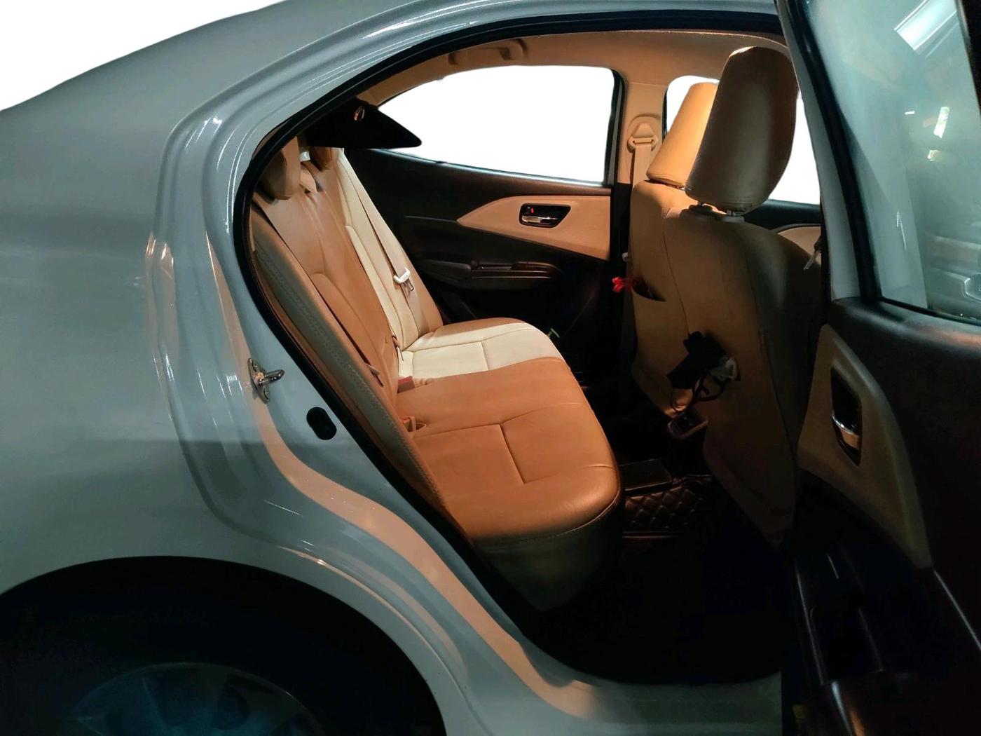 2024 Maruti Dzire VXI, Petrol, Manual, 16,850 km, interior