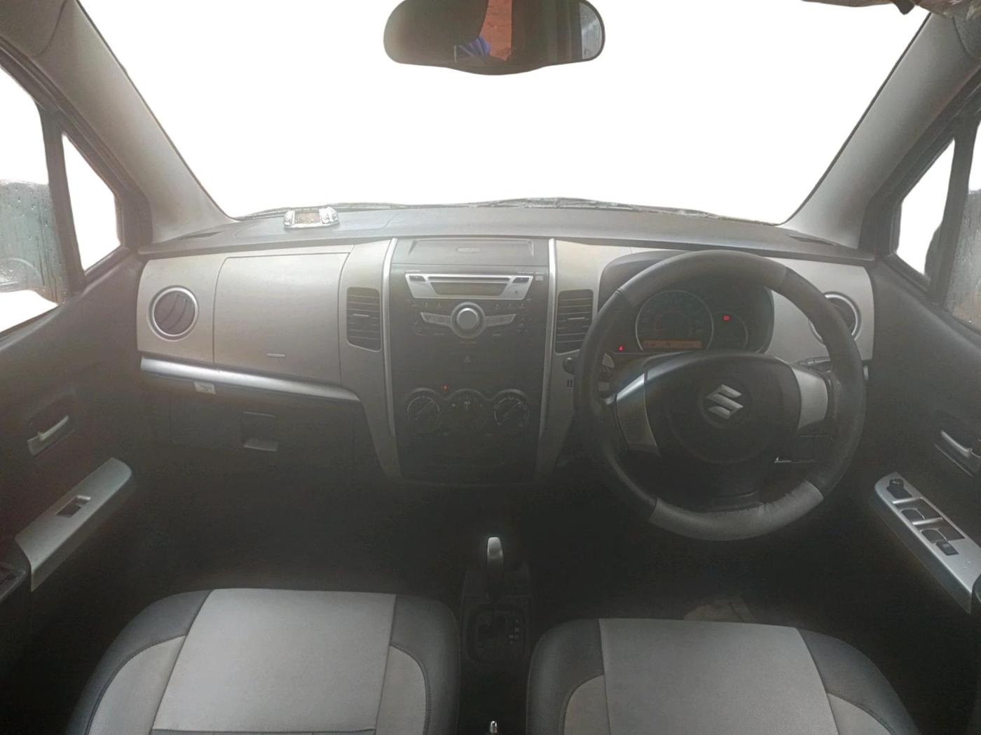 2015 Maruti Wagon R 1.0 VXI AMT, Petrol, Automatic, 43,848 km, interior