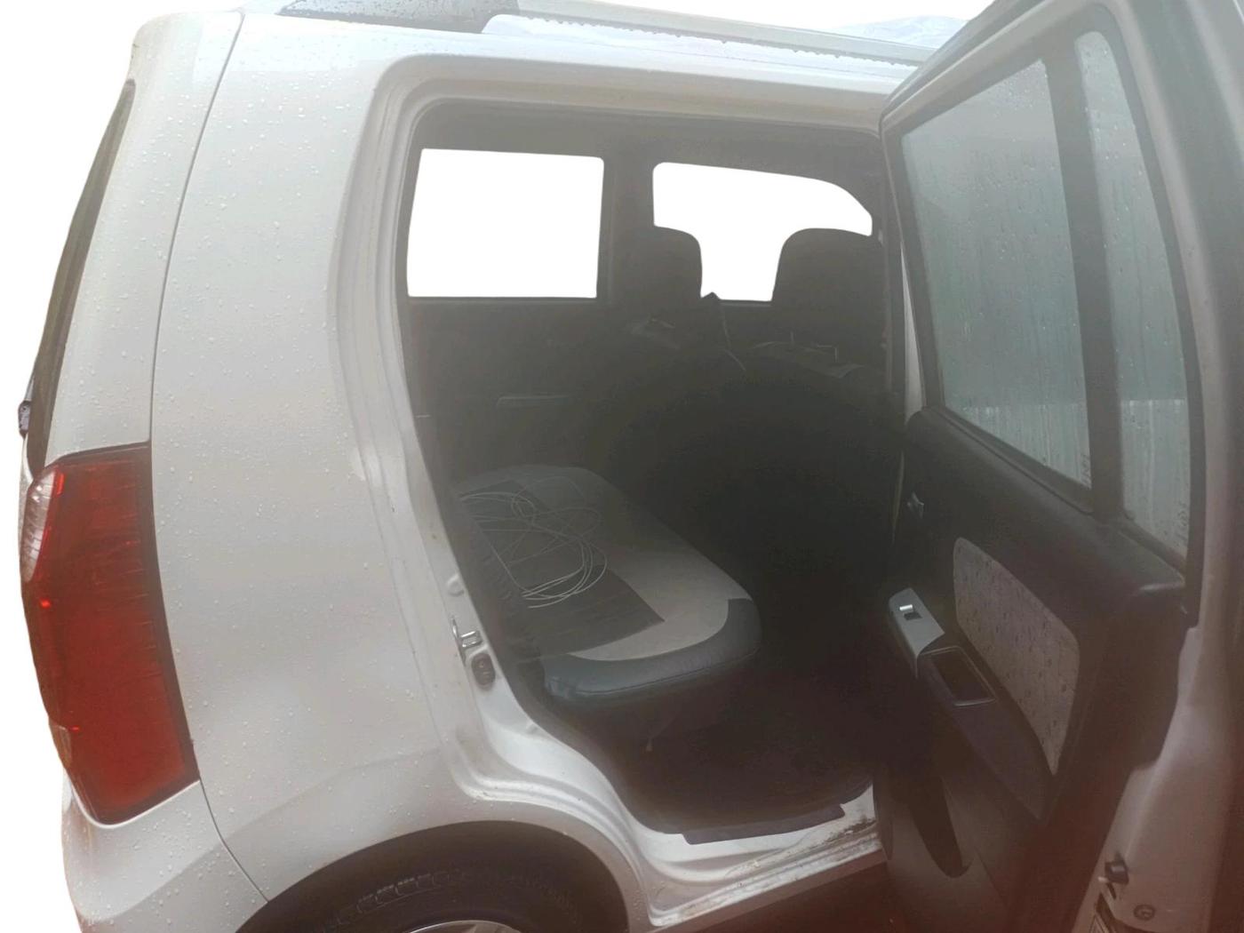2015 Maruti Wagon R 1.0 VXI AMT, Petrol, Automatic, 43,848 km, interior