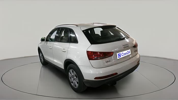 2013 Audi Q3 2.0 QUATTRO TDI AT, Diesel, Automatic, 1,22,536 km, exterior