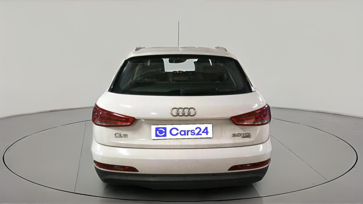 2013 Audi Q3 2.0 QUATTRO TDI AT, Diesel, Automatic, 1,22,536 km, exterior