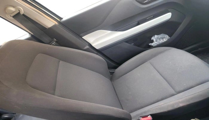 2024 Tata PUNCH PURE MT CNG, CNG, Manual, 17,703 km, interior