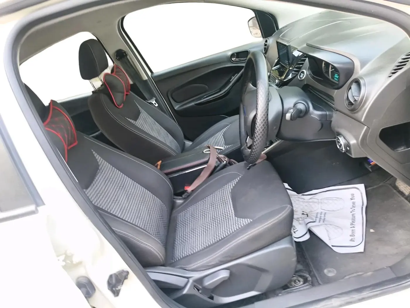 2021 Ford New Figo TITANIUM PLUS 1.2 PETROL AT, Petrol, Automatic, 24,475 km, interior