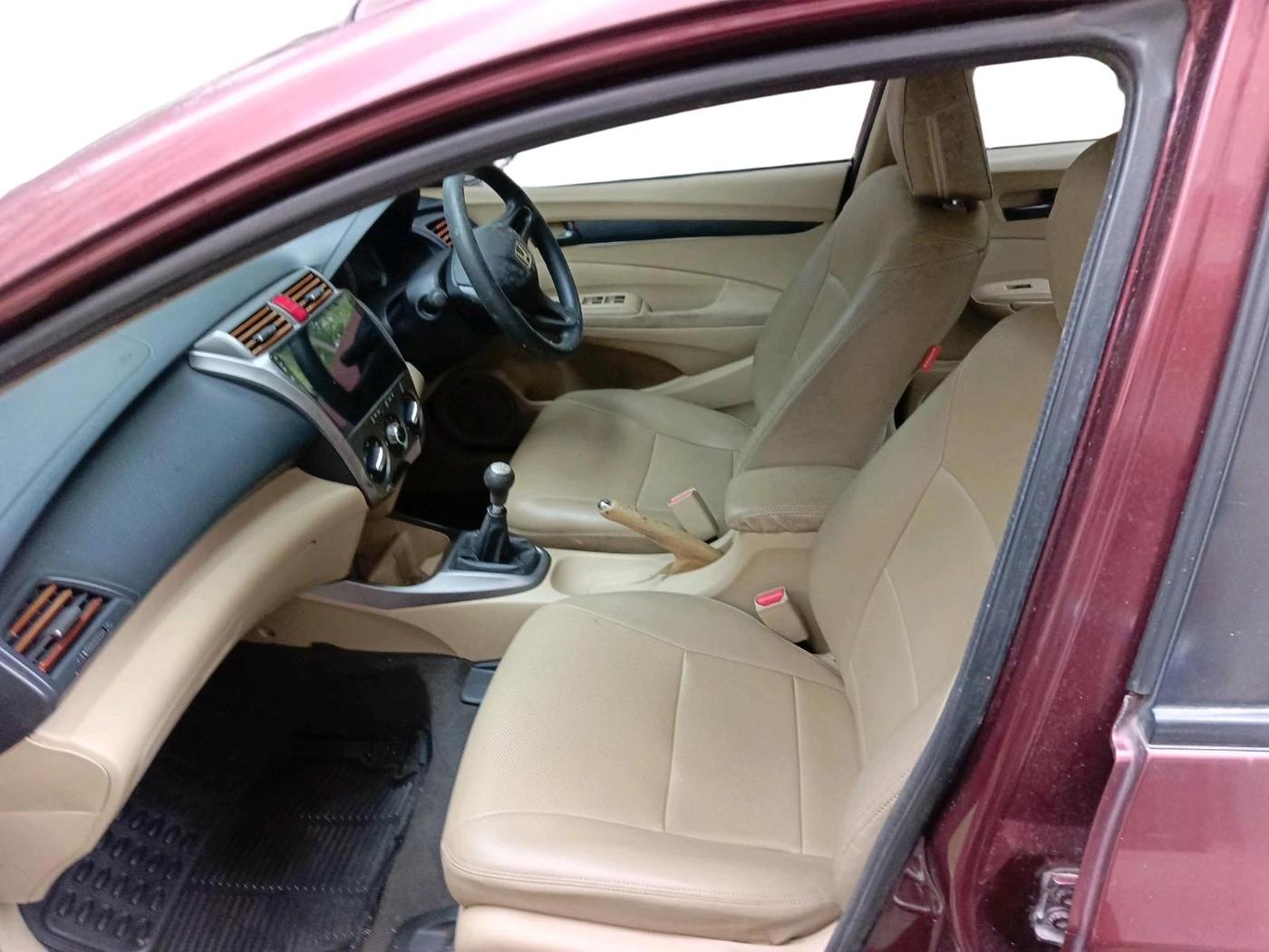 2012 Honda City 1.5L I-VTEC S MT, CNG, Manual, 49,931 km, interior