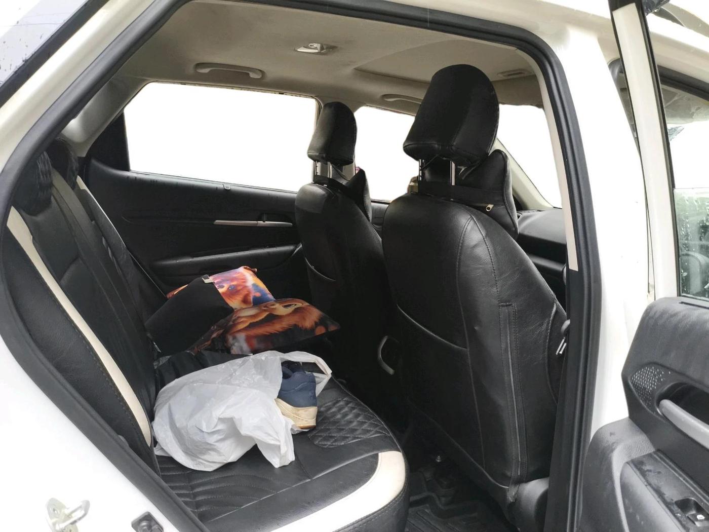 2025 KIA SONET HTK (O) 1.2 Petrol MT, Petrol, Manual, 24,804 km, interior