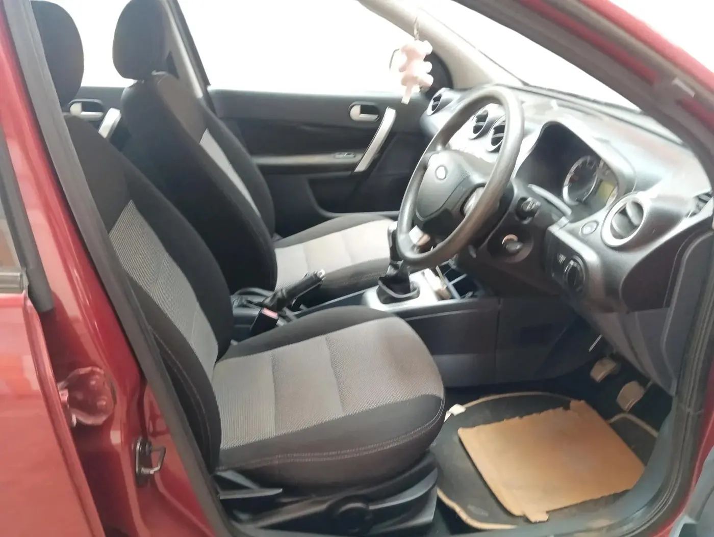 2011 Ford Fiesta Classic CLXI 1.6 PETROL, Petrol, Manual, 3,373 km, interior