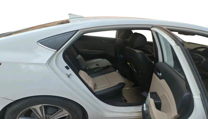 2019 Hyundai Verna 1.6 SX (O) CRDI MT, Diesel, Manual, 1,10,200 km, interior