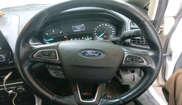 2018 Ford Ecosport TITANIUM + 1.5L DIESEL, Diesel, Manual, 1,01,393 km, interior