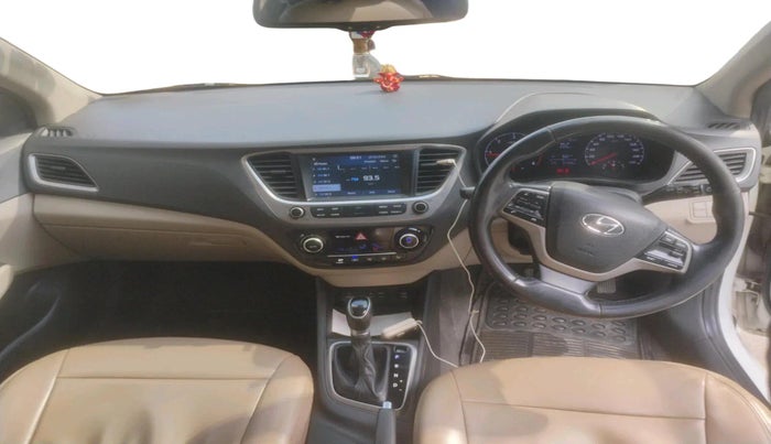 2017 Hyundai Verna 1.6 CRDI SX + AT, Diesel, Automatic, 87,425 km, interior