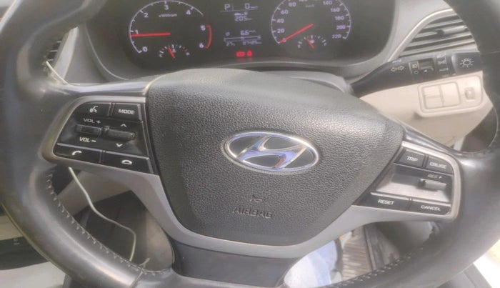 2017 Hyundai Verna 1.6 CRDI SX + AT, Diesel, Automatic, 87,425 km, interior