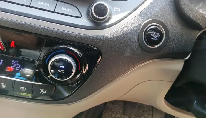2022 Hyundai Verna SX 1.5 VTVT, Petrol, Manual, 10,252 km, interior