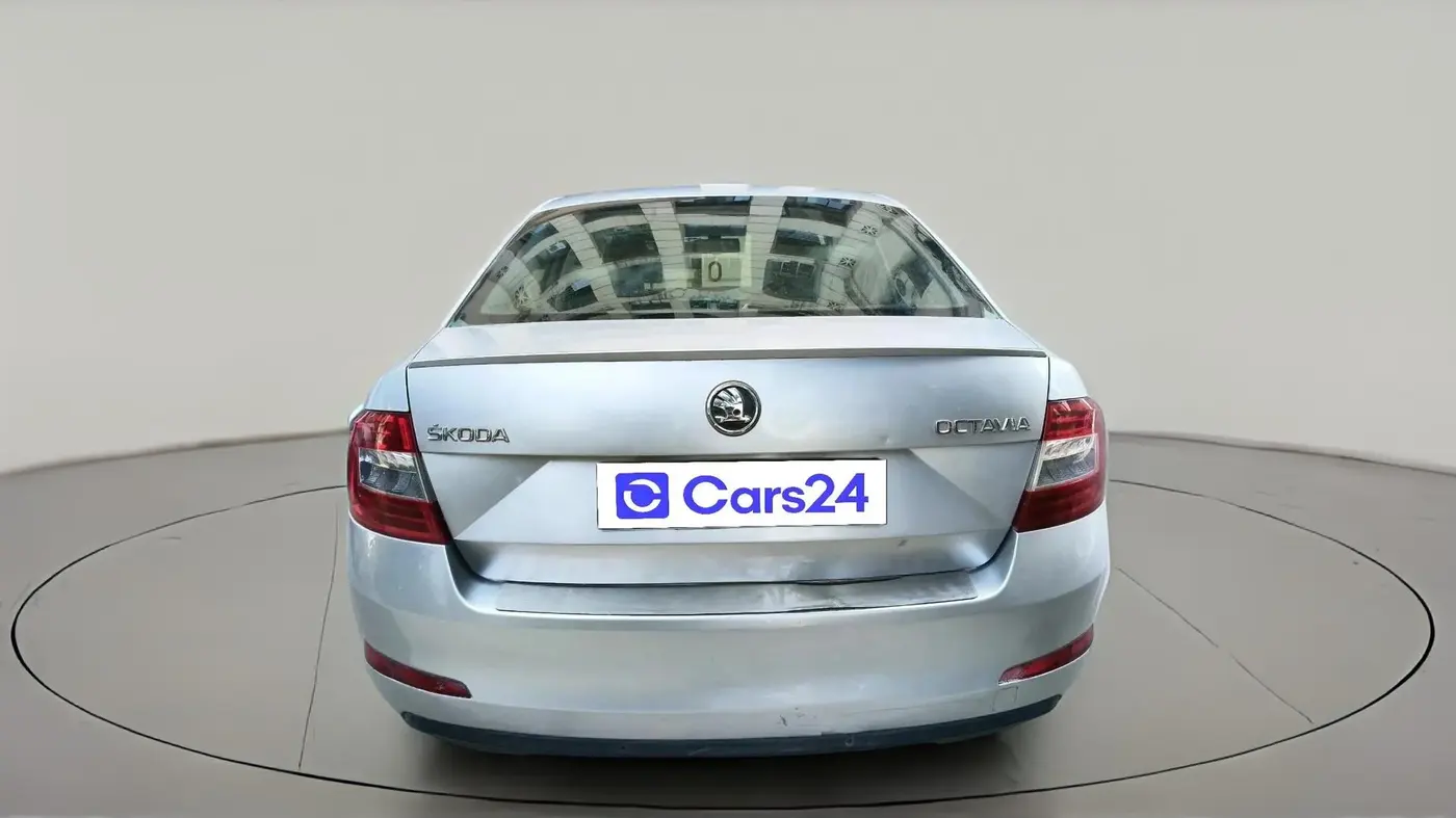 2014 Skoda Octavia ELEGANCE 1.8 TSI AT, Petrol, Automatic, 64,798 km, exterior