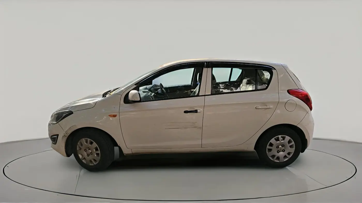 2012 Hyundai i20 MAGNA 1.2, Petrol, Manual, 51,167 km, exterior