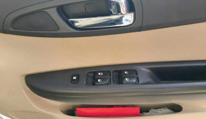 2012 Hyundai i20 MAGNA 1.2, Petrol, Manual, 51,167 km, interior