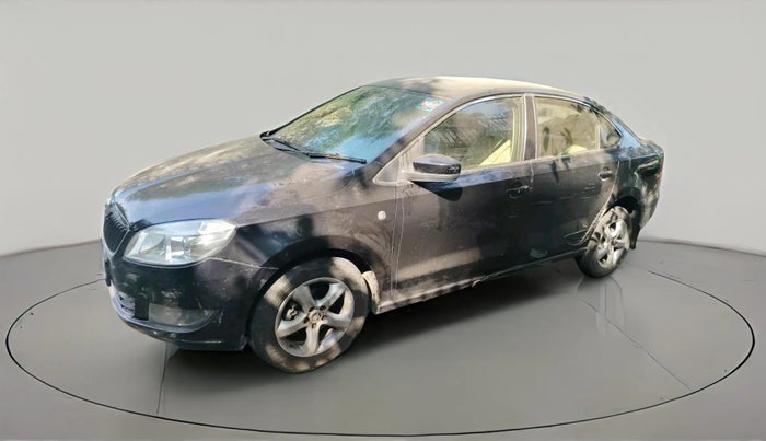 2013 Skoda Rapid ELEGANCE 1.6 TDI CR MT, Diesel, Manual, 2,55,961 km, exterior