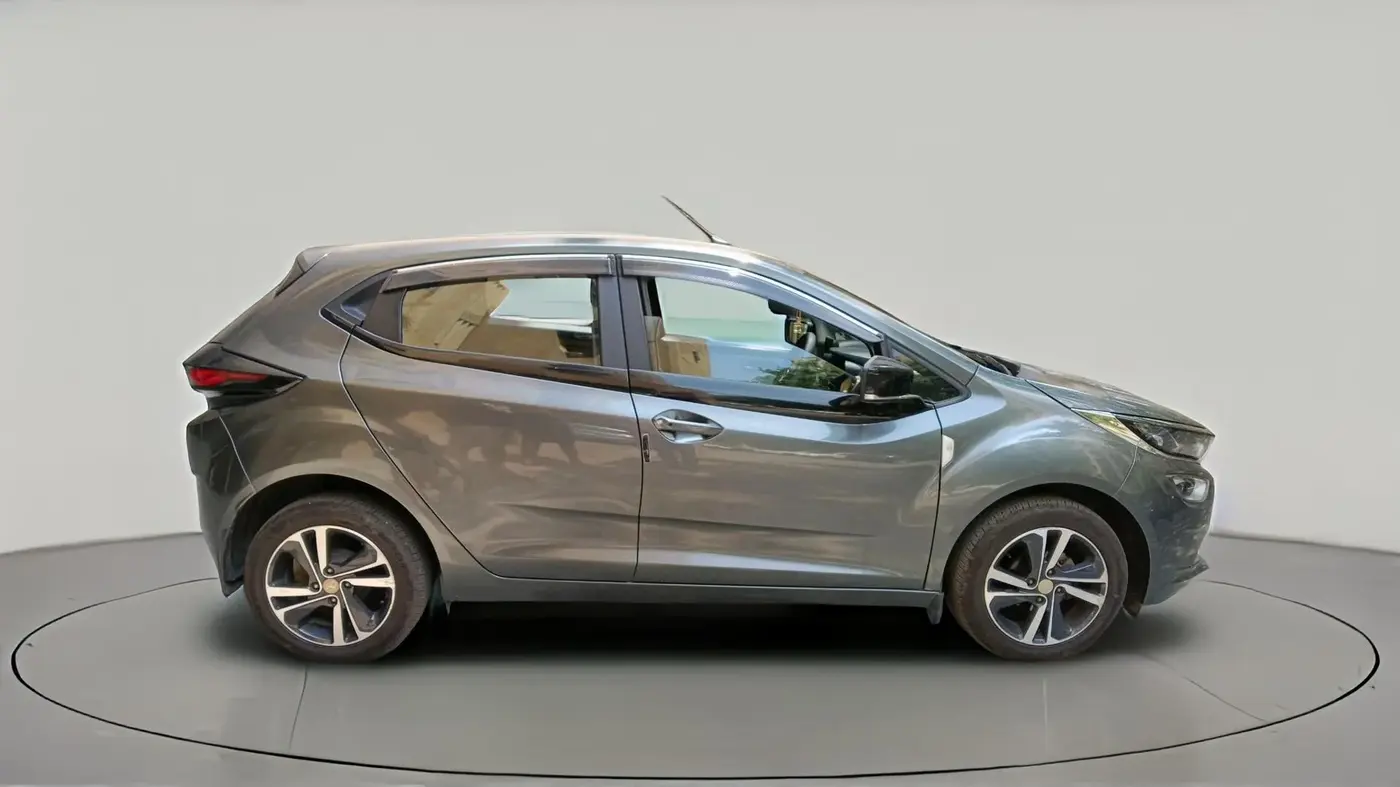 2023 Tata ALTROZ XZ PETROL, Petrol, Manual, 21,470 km, exterior