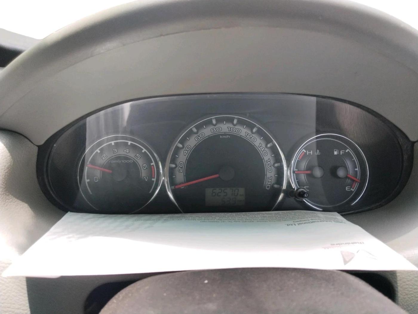 2016 Mahindra NUVOSPORT N8 AMT, Diesel, Automatic, 62,570 km, interior