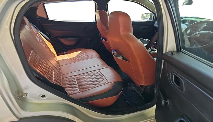 2017 Renault Kwid RXT 0.8, Petrol, Manual, 35,314 km, interior