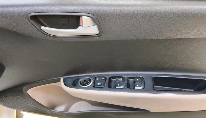 2013 Hyundai Grand i10 ASTA (O) 1.2 KAPPA VTVT, CNG, Manual, 68,227 km, interior