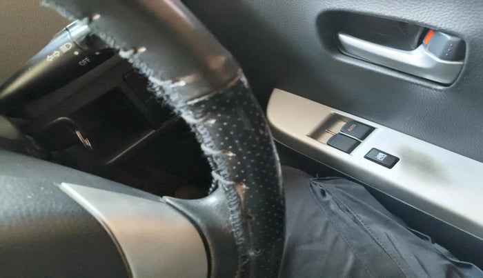 2011 Maruti Wagon R 1.0 LXI, Petrol, Manual, 48,722 km, interior