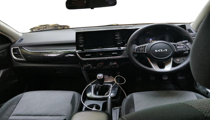 2021 KIA SELTOS HTK PLUS 1.5, Petrol, Manual, 27,003 km, interior