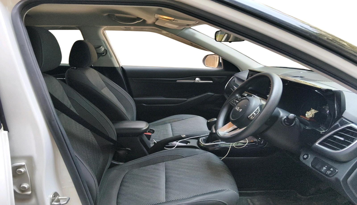 2021 KIA SELTOS HTK PLUS 1.5, Petrol, Manual, 27,003 km, interior