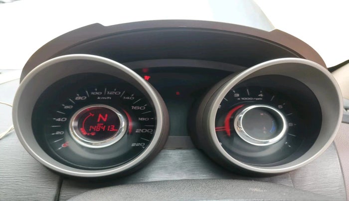 2011 Mahindra XUV500 W8 AWD, Diesel, Manual, 1,48,413 km, interior