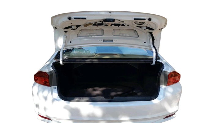 2016 Honda City 1.5L I-VTEC V MT, Petrol, Manual, 68,471 km, exterior