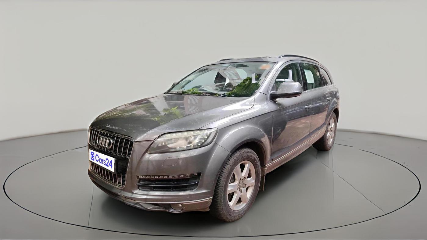 2011 Audi Q7 3.0 TDI QUATTRO, Diesel, Automatic, 1,14,984 km, exterior