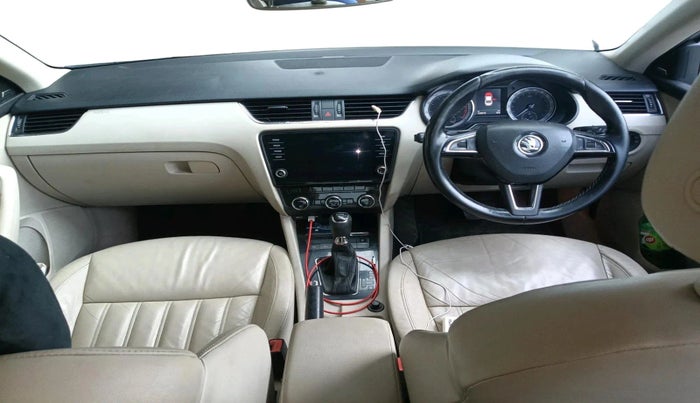 2017 Skoda Octavia L&K 1.8 TSI AT, Petrol, Automatic, 1,22,616 km, interior