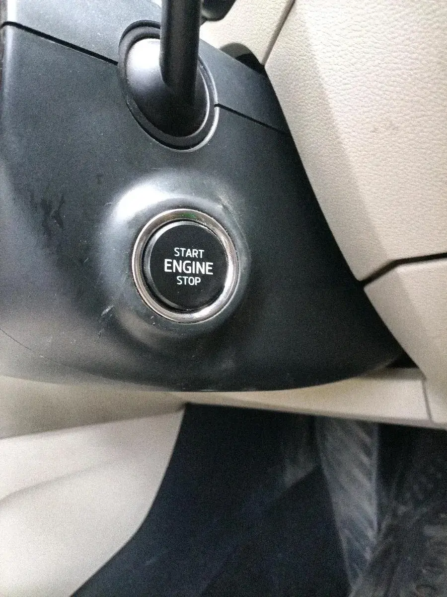 2017 Skoda Octavia L&K 1.8 TSI AT, Petrol, Automatic, 1,22,616 km, interior