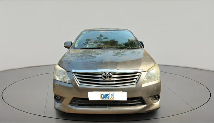 2012 Toyota Innova VX 2.5 7 STR, Diesel, Manual, 2,02,074 km, exterior