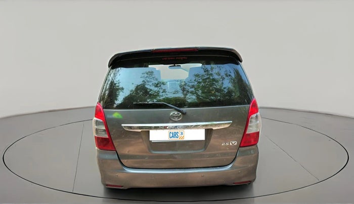 2012 Toyota Innova VX 2.5 7 STR, Diesel, Manual, 2,02,074 km, exterior