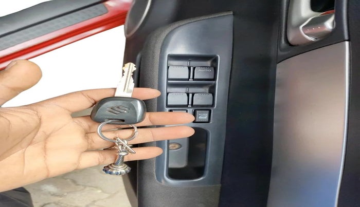 2011 Maruti Swift VXI, Petrol, Manual, 33,697 km, interior