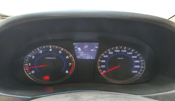 2016 Hyundai Verna 1.6 VTVT SX AT, CNG, Automatic, 71,353 km, interior