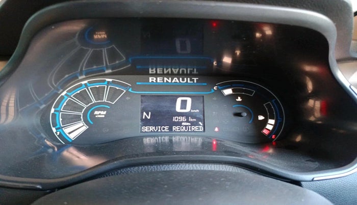 2022 Renault Kiger RXT (O) AMT DUAL TONE, Petrol, Automatic, 10,961 km, interior