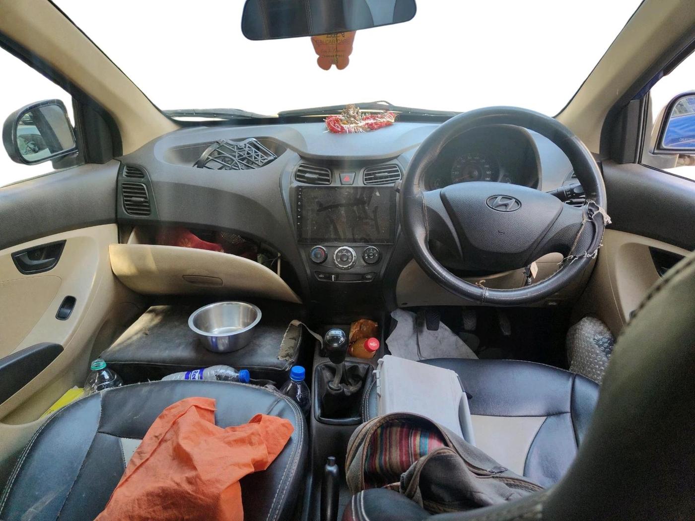 2013 Hyundai Eon ERA +, Petrol, Manual, 71,780 km, interior