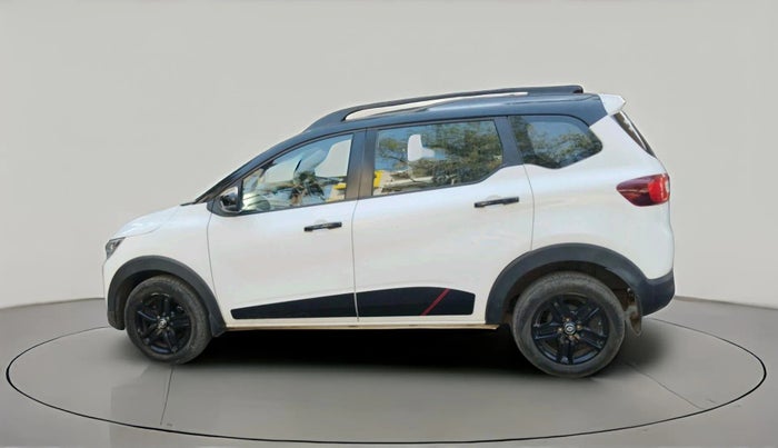 2022 Renault TRIBER RXZ, Petrol, Manual, 18,156 km, exterior