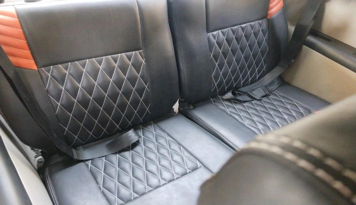 2022 Renault TRIBER RXZ, Petrol, Manual, 18,156 km, interior