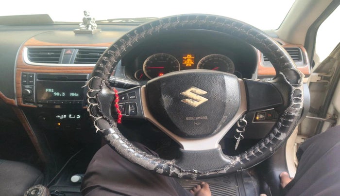 2012 Maruti Swift ZXI, Petrol, Manual, 1,56,400 km, interior