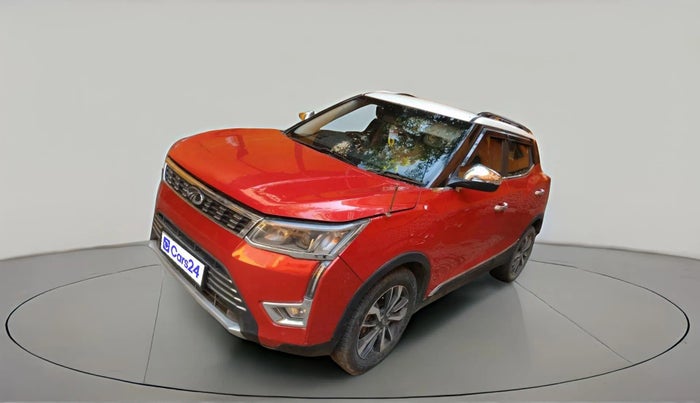 2021 Mahindra XUV300 W8(O) 1.2 PETROL DUAL TONE, Petrol, Manual, 74,998 km, exterior