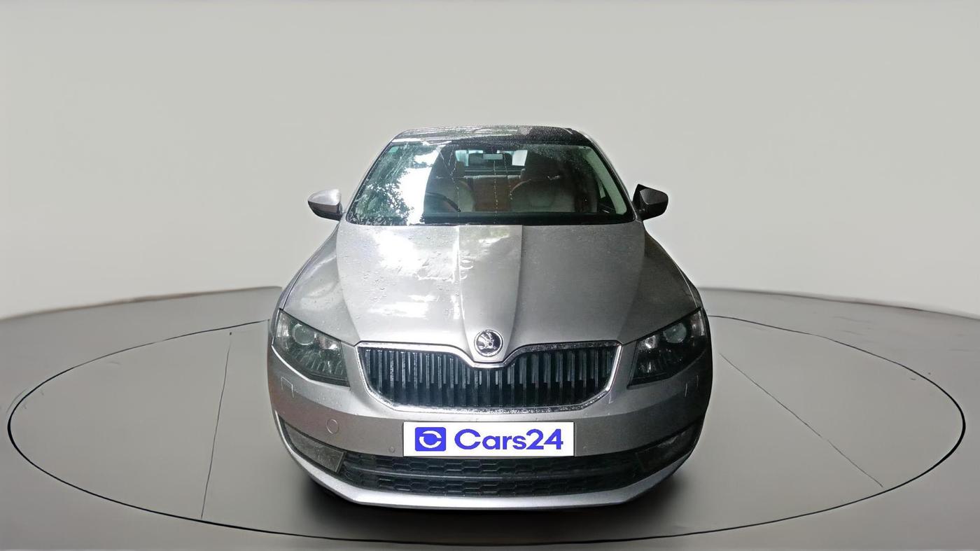 2016 Skoda Octavia STYLE PLUS AT 1.8 TSI, Petrol, Automatic, 61,994 km, exterior