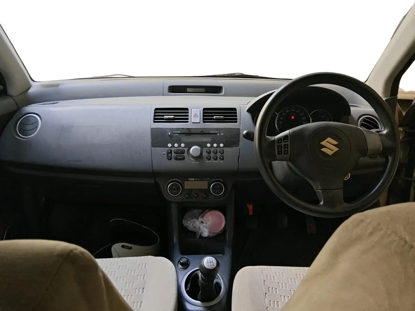 2009 Maruti Swift Dzire ZXI, Petrol, Manual, 1,24,087 km, interior