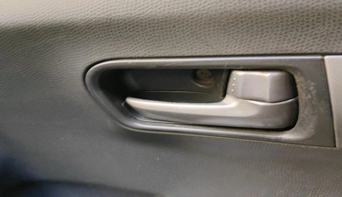 2009 Maruti Swift Dzire ZXI, Petrol, Manual, 1,24,087 km, interior