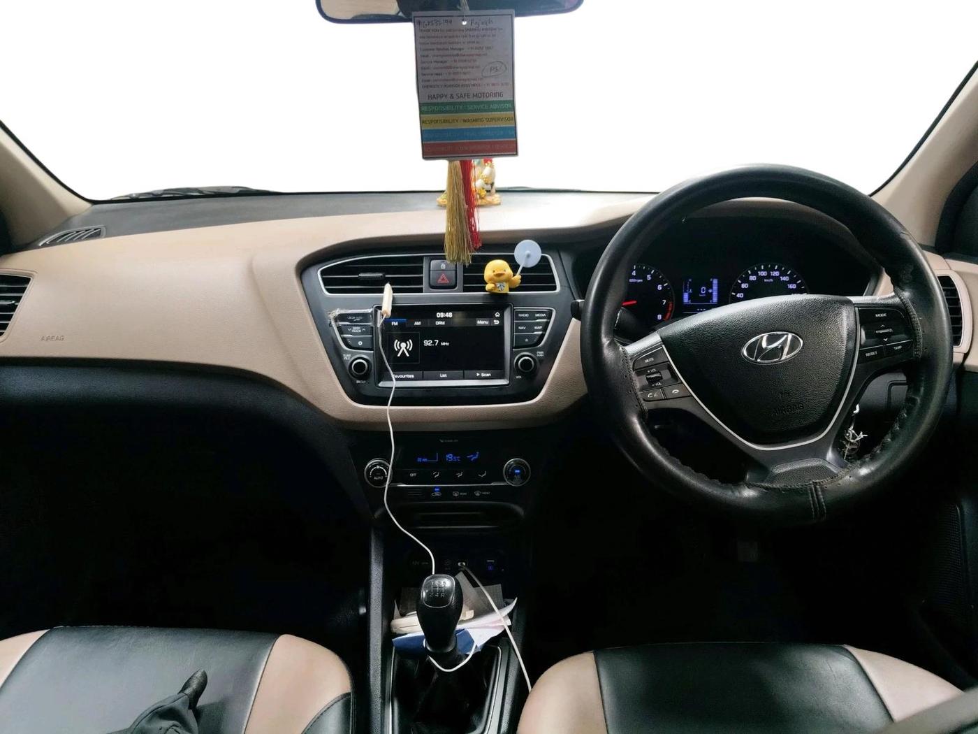 2018 Hyundai Elite i20 ASTA 1.2, Petrol, Manual, 63,405 km, interior