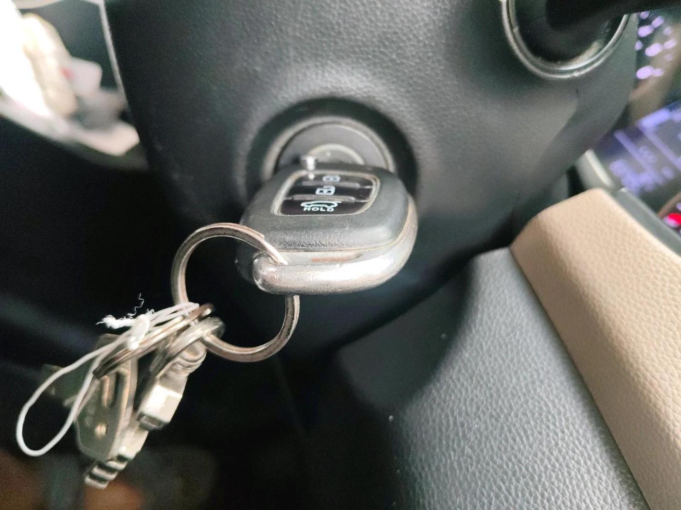 2018 Hyundai Elite i20 ASTA 1.2, Petrol, Manual, 63,405 km, interior