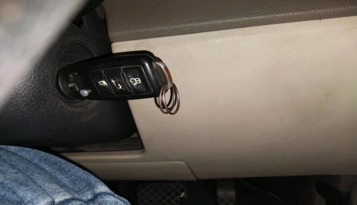 2012 Skoda Rapid ELEGANCE 1.6 MPI AT, Petrol, Automatic, 88,648 km, interior