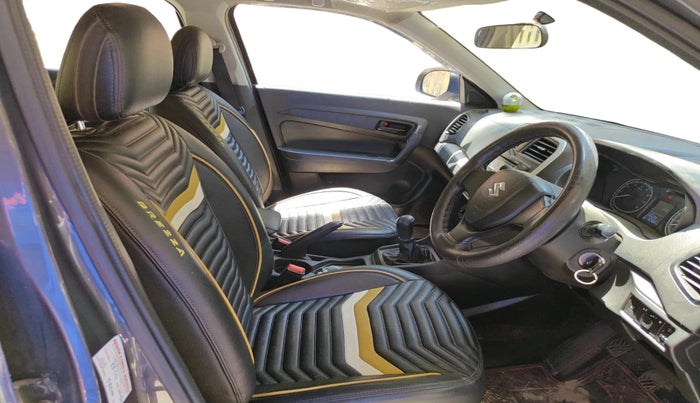 2021 Maruti Vitara Brezza LXI, Petrol, Manual, 60,402 km, interior