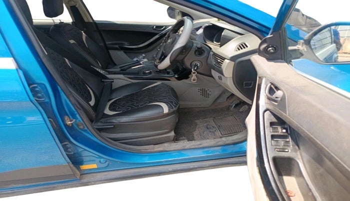 2019 Tata NEXON XM PETROL, CNG, Manual, 76,069 km, interior